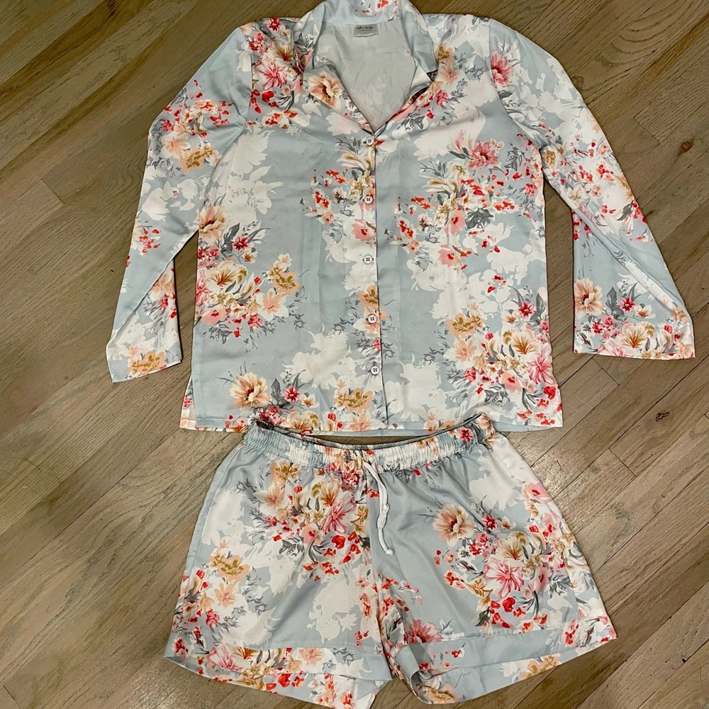 Seline Lounge Silk Pajama Set